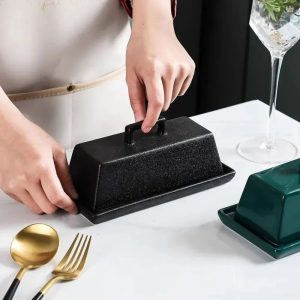 Black Butter Dish​