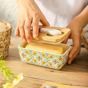 Butter Dish with Knife